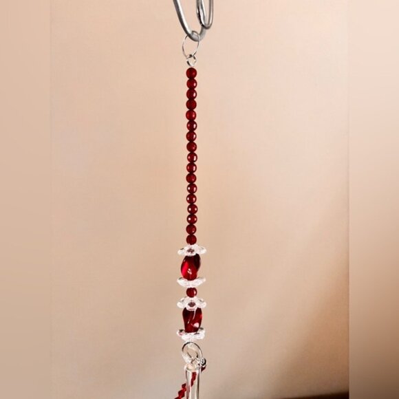 Ruby red crystal glass suncatcher - Picture 9 of 13